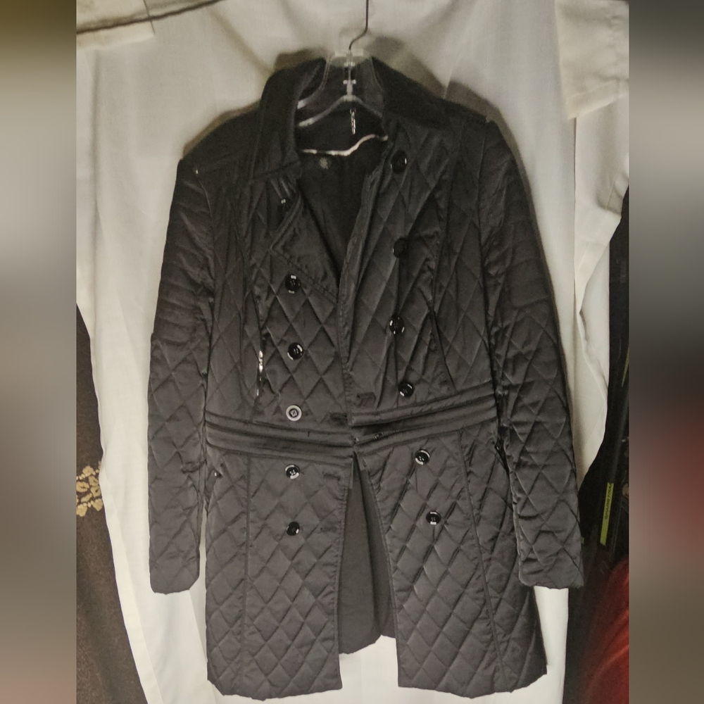 White And Black Black Quilted Double-Breasted Coat